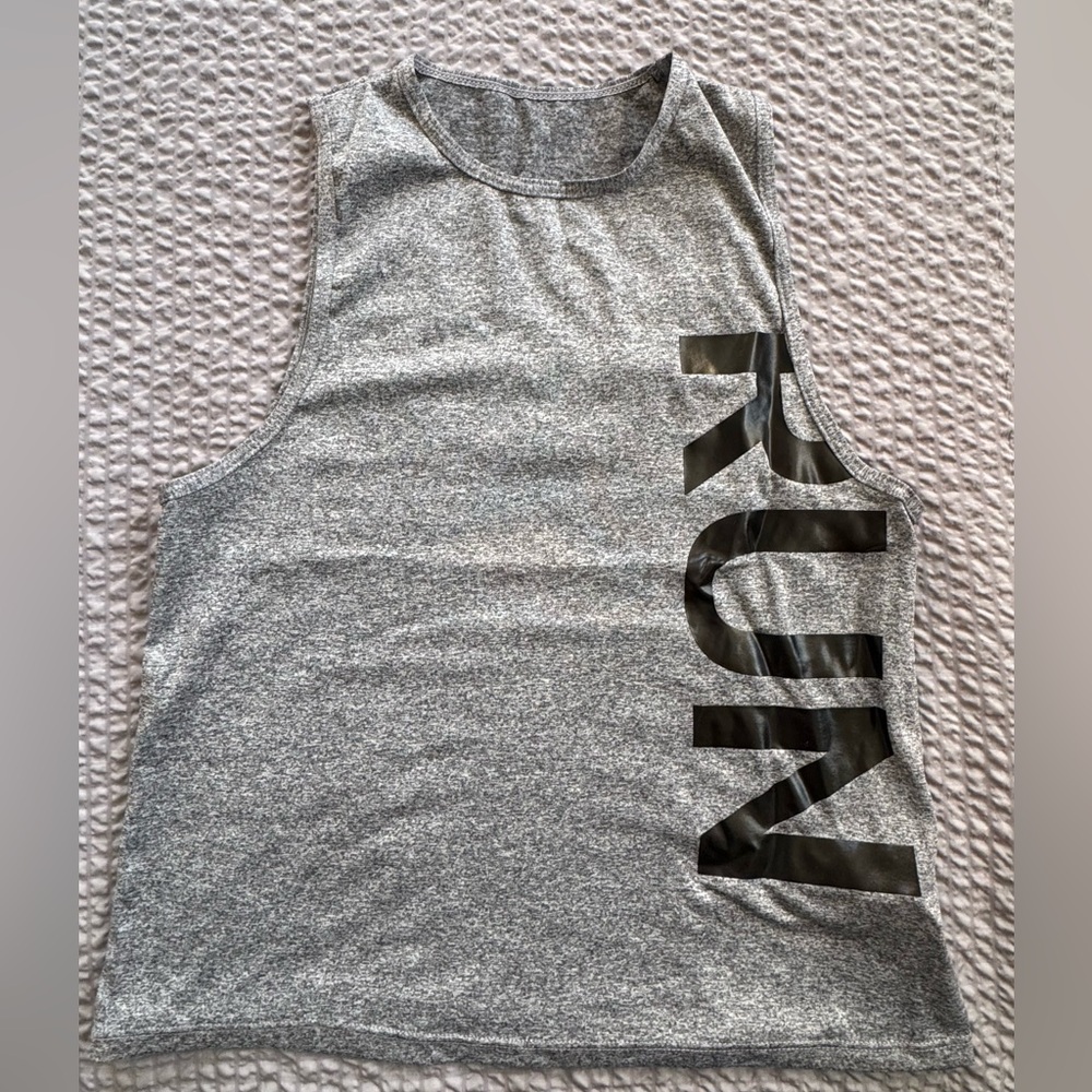 ⚠️Sleeveless Tank Top⚠️